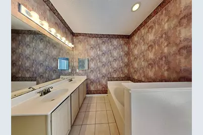 3233 Kings Ridge Terrace, Deltona, FL 32725 - Photo 10