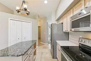 237 Strathmore Cir, Kissimmee, FL 34744 - Photo 18