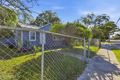 1305 Melson Avenue, Jacksonville, FL 32254 - Photo 24