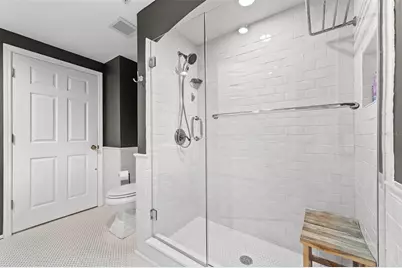 322 E Central Boulevard #901, Orlando, FL 32801 - Photo 22