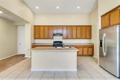 10102 Caroline Park Drive, Orlando, FL 32832 - Photo 6