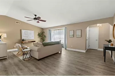 121 Oak Ridge Avenue, Edgewater, FL 32132 - Photo 12