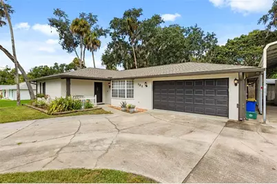121 Oak Ridge Avenue, Edgewater, FL 32132 - Photo 2