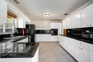 7000 Cane Hills Cir, Orlando, FL 32819 - Photo 8