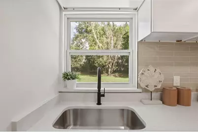 421 Oakhurst Street, Altamonte Springs, FL 32701 - Photo 12