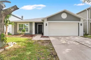 531 Flower Fields Ln, Orlando, FL 32824 - Photo 2