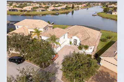 3774 Eagle Isle Circle, Kissimmee, FL 34746 - Photo 4