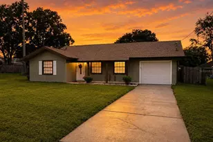 138 Almond Rd, Ocala, FL 34472 - Photo 1