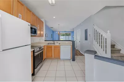 923 Vineland Place, Lake Mary, FL 32746 - Photo 4