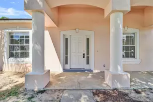 215 Pamona St, Haines City, FL 33844 - Photo 4