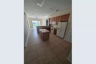 3020 Eagle Crossing Drive, Kissimmee, FL 34746 - Photo 2