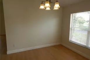 102 Canary Island Cir, Davenport, FL 33837 - Photo 8