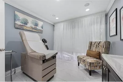 2105 S Park Avenue, Sanford, FL 32771 - Photo 12