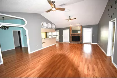 9109 Queen Elizabeth Court, Orlando, FL 32818 - Photo 6