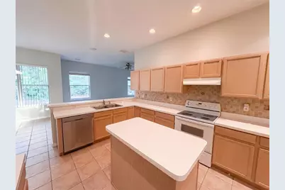 27 Russman Lane, Palm Coast, FL 32164 - Photo 2