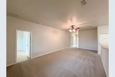419 Hammerstone Avenue, Haines City, FL 33844 - Photo 8