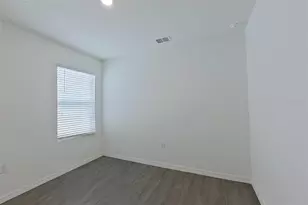 32024 Katelin Cir, Leesburg, FL 34748 - Photo 8
