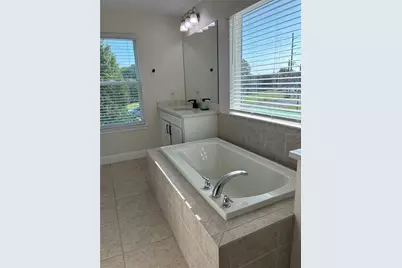 5631 Grand Sonata Avenue, Lutz, FL 33558 - Photo 32