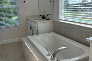 5631 Grand Sonata Ave, Lutz, FL 33558 - Photo 32