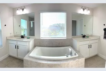 5631 Grand Sonata Avenue, Lutz, FL 33558 - Photo 30