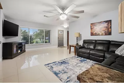5325 James Road, Fruitland Park, FL 34731 - Photo 8