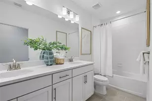 7901 Celestial Cir, Sarasota, FL 34241 - Photo 18