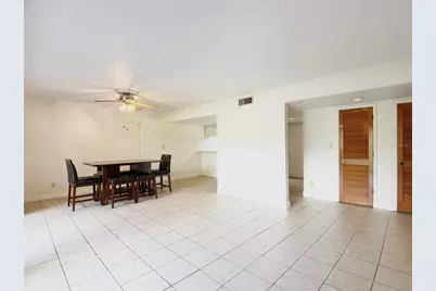 3033 Camelot Drive #303, Haines City, FL 33844 - Photo 2