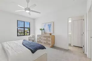 7901 Celestial Cir, Sarasota, FL 34241 - Photo 14