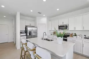7901 Celestial Cir, Sarasota, FL 34241 - Photo 12