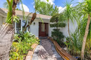 3625 Waters Edge Dr, Belle Isle, FL 32812 - Photo 8