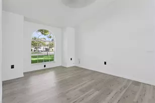 6302 Silver Oaks Dr, Zephyrhills, FL 33542 - Photo 14