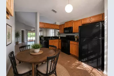 2201 Grasmere Drive, Apopka, FL 32703 - Photo 4