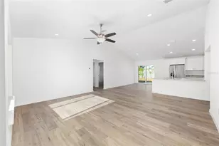 636 NE 130th Ct, Silver Springs, FL 34488 - Photo 12