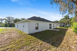 636 NE 130th Ct, Silver Springs, FL 34488 - Photo 6