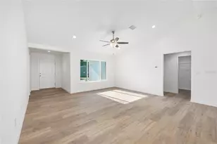 636 NE 130th Ct, Silver Springs, FL 34488 - Photo 14
