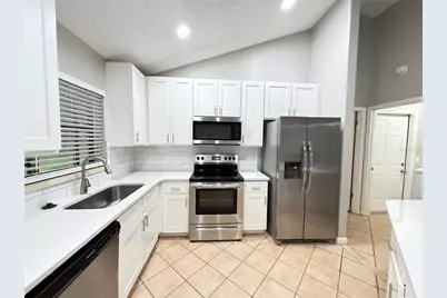 2510 Cherry Blossom Court, Eustis, FL 32726 - Photo 8