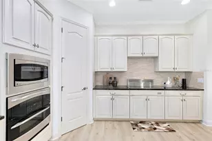 8408 Laureate Blvd, Orlando, FL 32827 - Photo 8