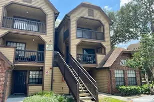 315 Lakepointe Dr, Altamonte Springs, FL 32701 - Photo 1