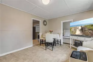 652 N Stone St, Deland, FL 32720 - Photo 6