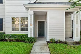 431 Southern Pecan Cir, Winter Garden, FL 34787 - Photo 2