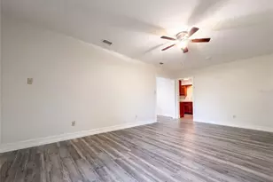 601 Carolyn Dr, Brandon, FL 33510 - Photo 12