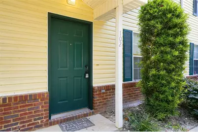 2520 Graves Road #102, Tallahassee, FL 32303 - Photo 2