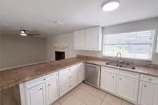 5324 Reef Dr, New Port Richey, FL 34652 - Photo 12