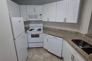 2577 Grassy Point Dr, Lake Mary, FL 32746 - Photo 8