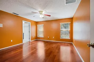 2753 Woodstream Cir, Kissimmee, FL 34743 - Photo 22