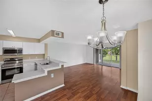 14013 Fairway Island Dr, Orlando, FL 32837 - Photo 4
