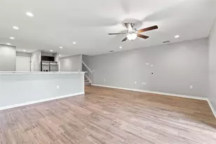 2956 Fieldwood Cir, Saint Cloud, FL 34772 - Photo 4