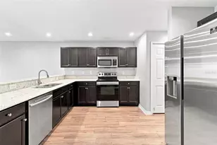2956 Fieldwood Cir, Saint Cloud, FL 34772 - Photo 8