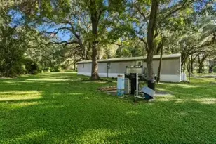 3308 Co Rd 510A, Wildwood, FL 34785 - Photo 8