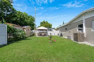 5460 NW 173rd Dr, Opa Locka, FL 33055 - Photo 24